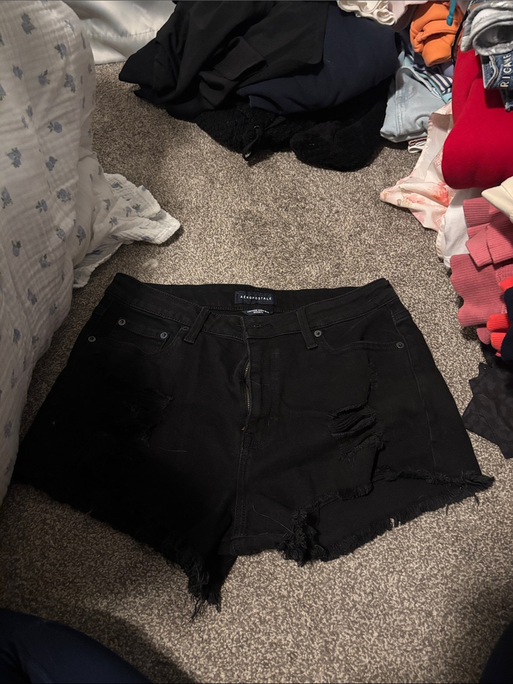 Aeropostale Black Distressed Frayed Hem Jean Shorts